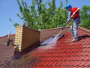 House Roof Cleaning With Pressure Tool